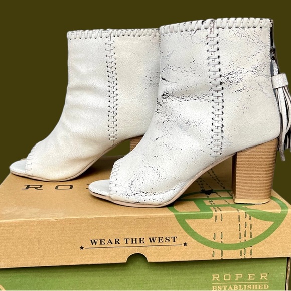 EUC Roper White Leather Betsy Open Toe Ankle Boots - Picture 10 of 10